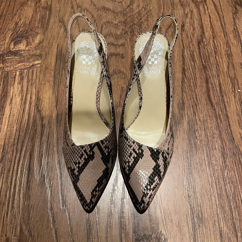 Vince Camino Leopard Sling Back Heel/Pump